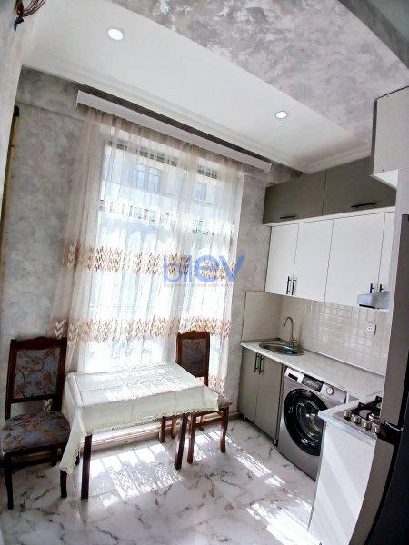 Aylıq Kirayə 2 otaqlı Yeni Tikili bina evi  50m², Bakı