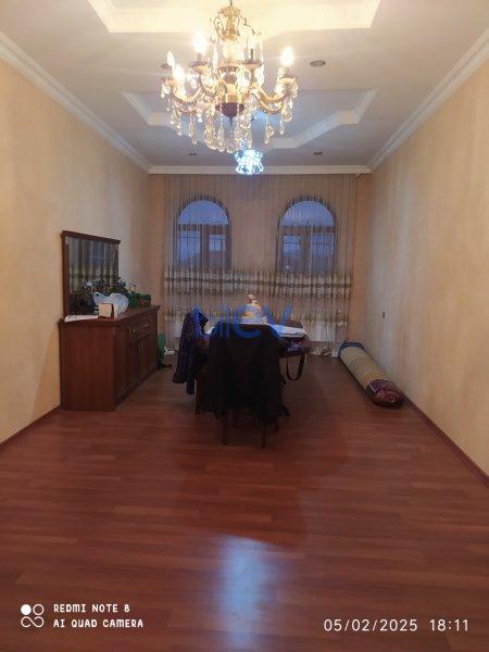 Satış 12 otaqlı Həyət evi  420m², Xırdalan