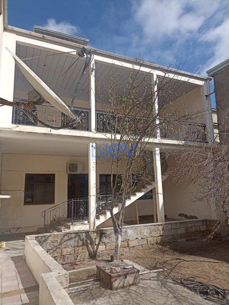 Satış 12 otaqlı Həyət evi  420m², Xırdalan