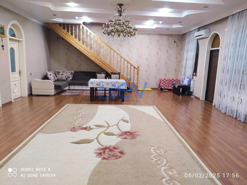 Satış 12 otaqlı Həyət evi  420m², Xırdalan