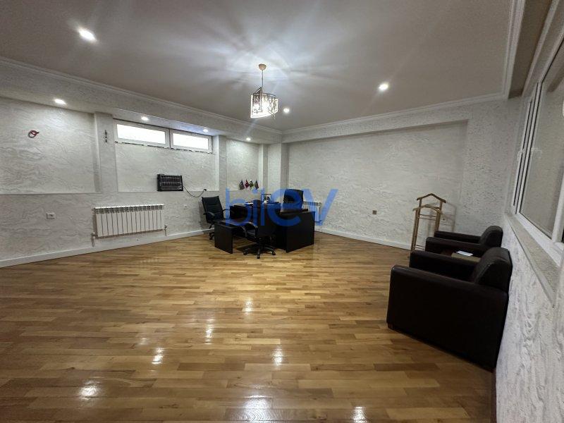 Aylıq Kirayə 3 otaqlı Ofis  102m², Bakı
