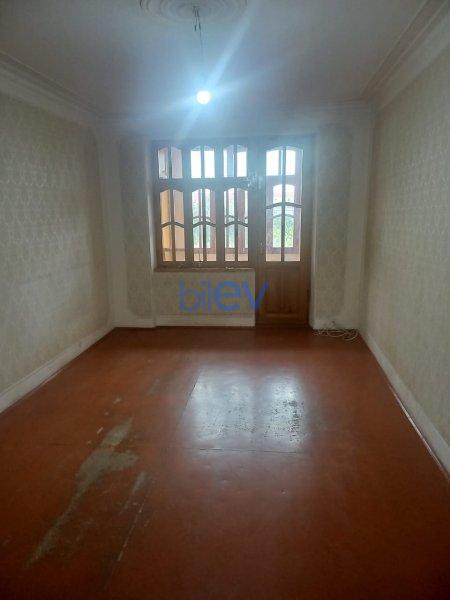Satış 3 otaqlı Köhnə Tikili bina evi  55m², Sumqayıt