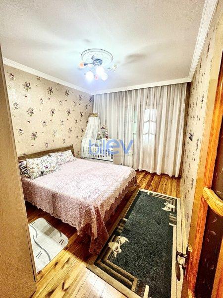 Satış 4 otaqlı Köhnə Tikili  135m², Bakı