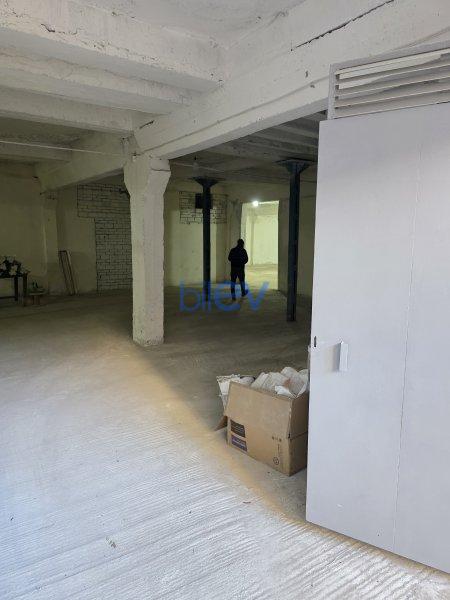 Aylıq Kirayə 8 otaqlı Obyekt  1500m², Bakı