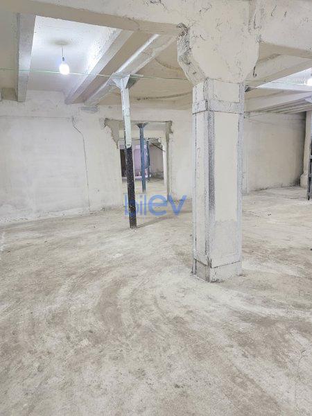 Aylıq Kirayə 8 otaqlı Obyekt  1500m², Bakı