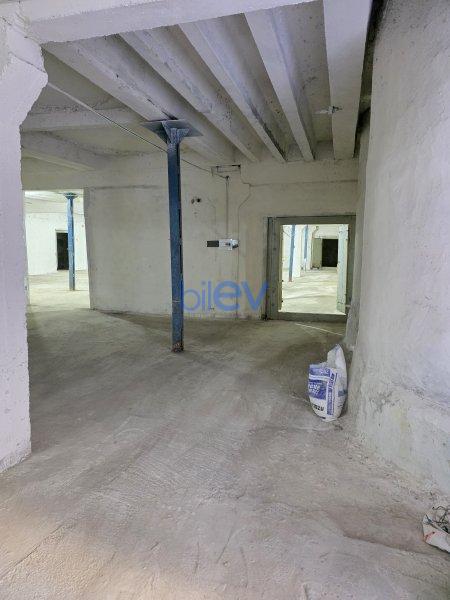 Aylıq Kirayə 8 otaqlı Obyekt  1500m², Bakı