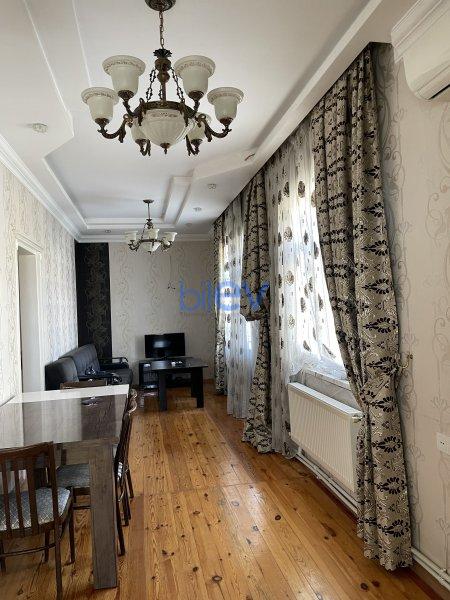 Aylıq Kirayə 3 otaqlı Həyət evi  100m², Bakı