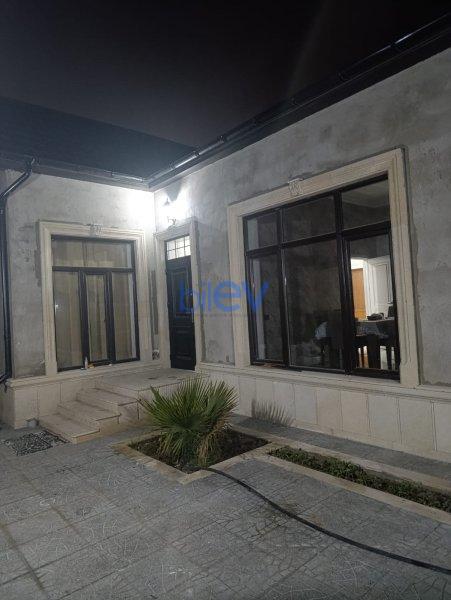 Kirayə (aylıq) 5 otaqlı Bağ evi  140m², Bakı