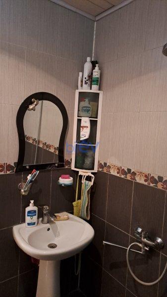 Satış 2 otaqlı Köhnə Tikili bina evi  41m², Bakı
