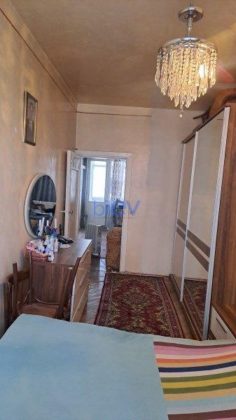 Satış 2 otaqlı Köhnə Tikili bina evi  41m², Bakı