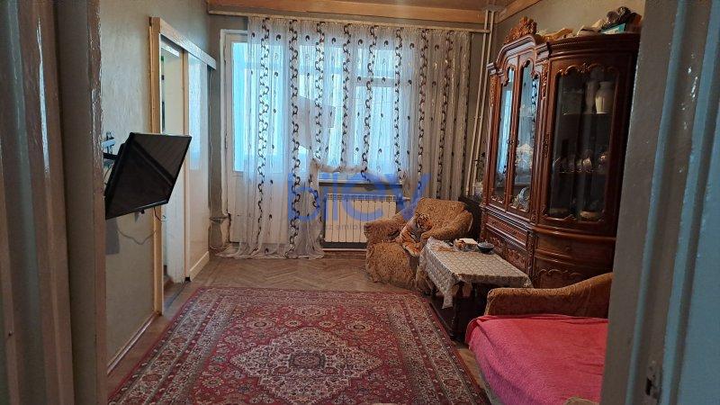 Satış 2 otaqlı Köhnə Tikili bina evi  41m², Bakı