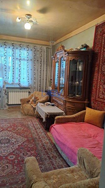 Satış 2 otaqlı Köhnə Tikili bina evi  41m², Bakı
