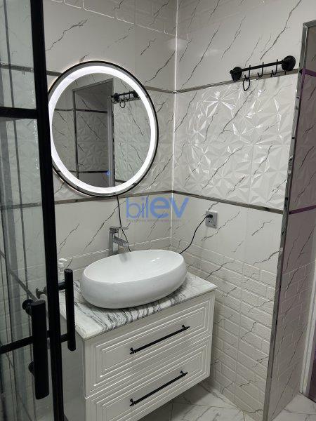 Aylıq Kirayə 2 otaqlı Yeni Tikili bina evi  84m², Bakı