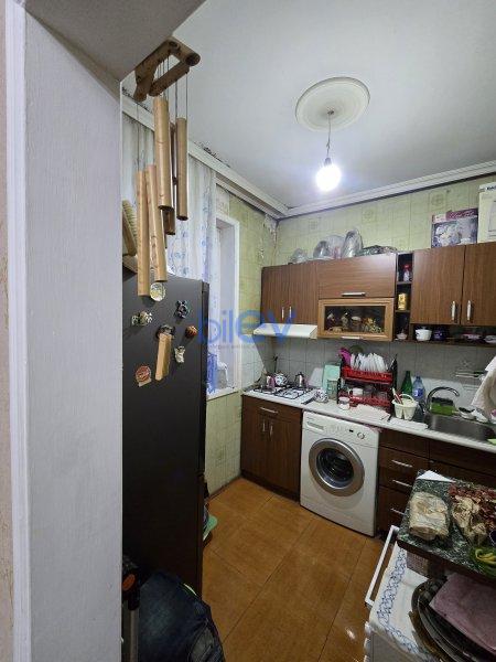 Satış 2 otaqlı Köhnə Tikili bina evi  33m², Bakı