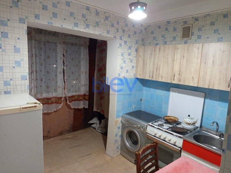 Aylıq Kirayə 2 otaqlı Köhnə Tikili bina evi  56m², Bakı