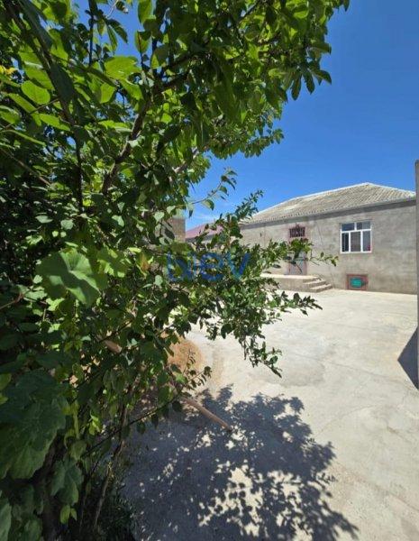 Satılır 4 otaqlı Bağ evi  101m², Bakı