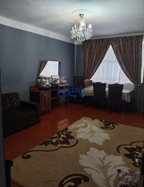 Satılır 2 otaqlı Köhnə Tikili  54m², Bakı