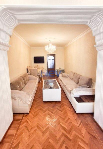 Satılır 2 otaqlı Köhnə Tikili  50m², Bakı
