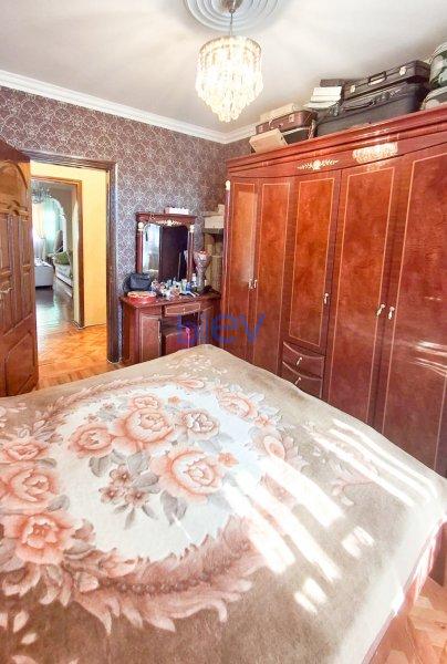 Satılır 2 otaqlı Köhnə Tikili  50m², Bakı