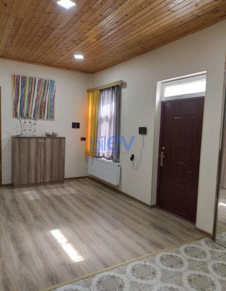 Satılır 5 otaqlı Həyət evi  228m², Bakı