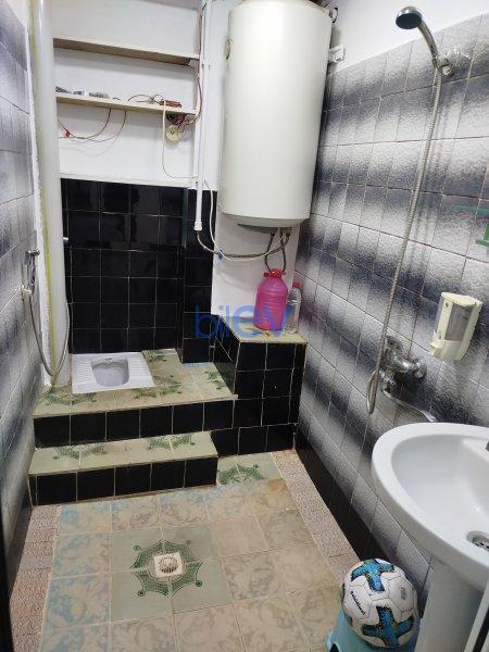 Satılır 2 otaqlı Köhnə Tikili  42m², Bakı