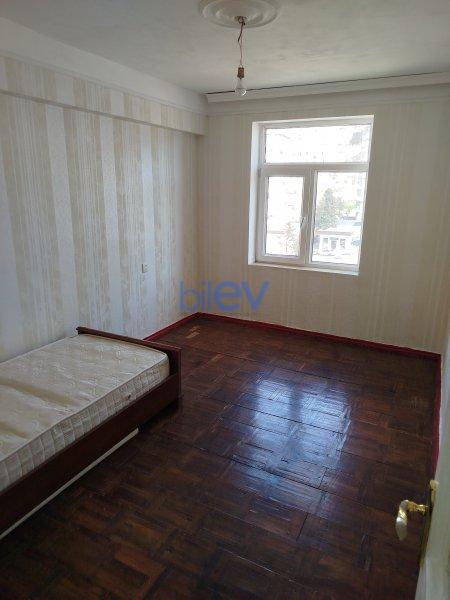 Satılır 2 otaqlı Köhnə Tikili  42m², Bakı