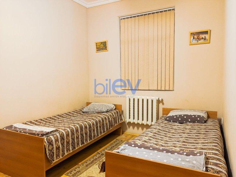 Satılır 3 otaqlı Həyət evi  72m², Qax
