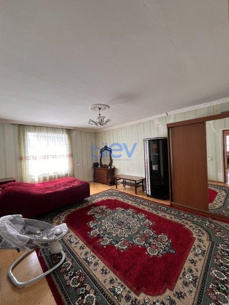 Satılır 7 otaqlı Köhnə Tikili  1000m², Sumqayıt