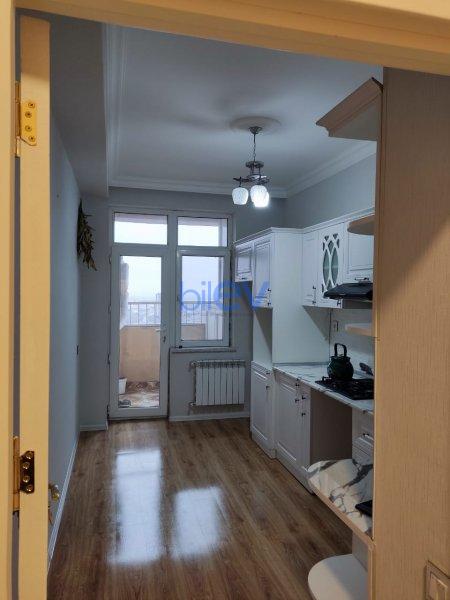 Kirayə (aylıq) 1 otaqlı Yeni Tikili  60m², Bakı