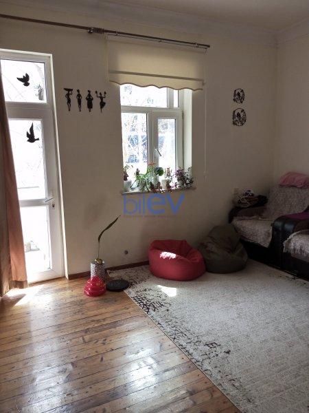 Kirayə (aylıq) 3 otaqlı Köhnə Tikili  65m², Bakı