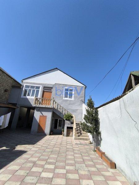 Satılır 7 otaqlı Həyət evi  307m², Bakı