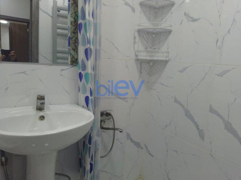 Satılır 2 otaqlı Yeni Tikili  67m², Bakı