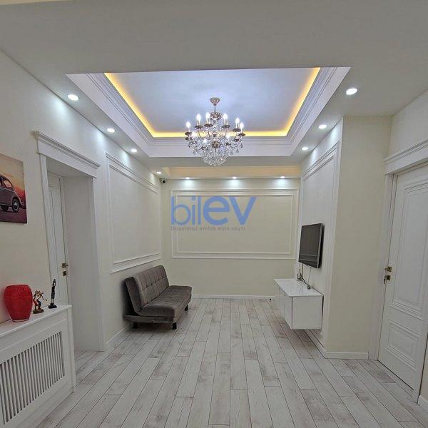 Kirayə (aylıq) 3 otaqlı Yeni Tikili  140m², Bakı