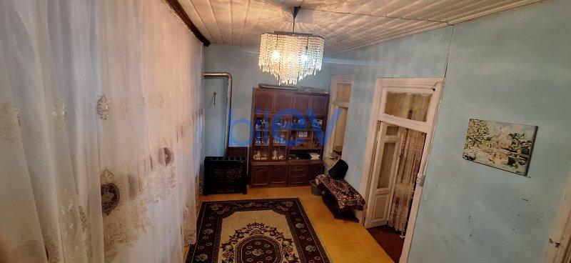 Satılır 5 otaqlı Köhnə Tikili  90m², Bakı