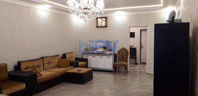 Satılır 4 otaqlı Həyət evi  140m², Bakı