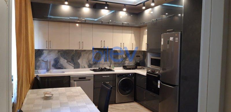 Satılır 4 otaqlı Həyət evi  140m², Bakı