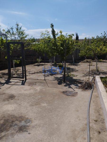 Satılır 5 otaqlı Bağ evi  1150m², Bakı