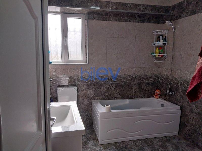 Satış 7 otaqlı Həyət evi  200m², Bakı