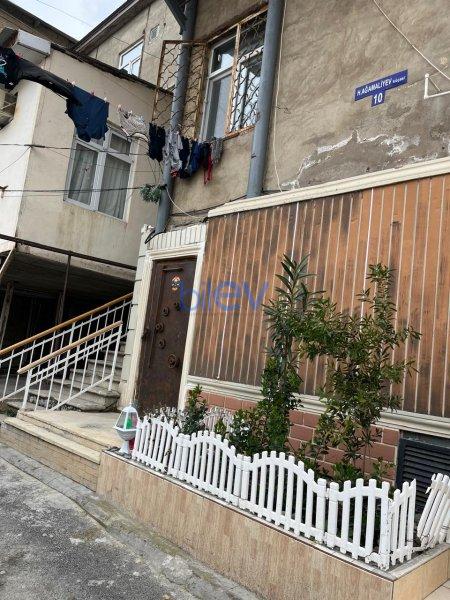 Satılır 3 otaqlı Köhnə Tikili  90m², Bakı