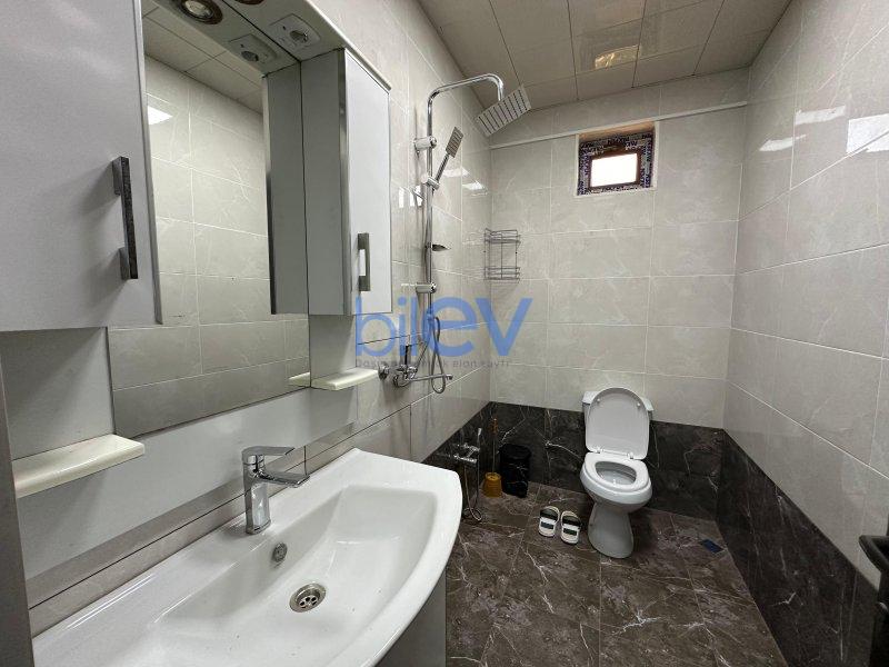 Kirayə (günlük) 6 otaqlı Həyət evi  300m², Qax