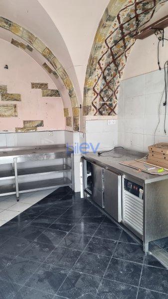 Satılır  otaqlı Obyekt  170m², Bakı