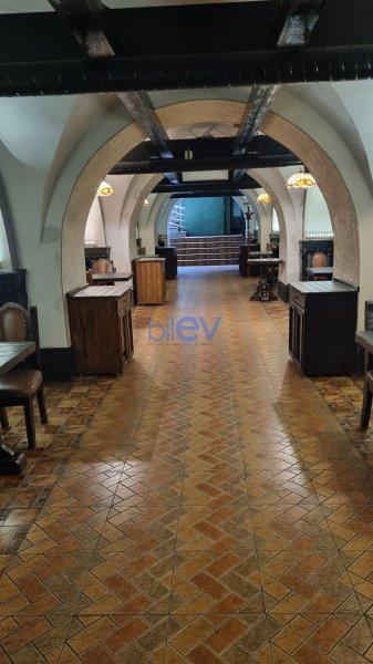 Satılır  otaqlı Obyekt  170m², Bakı