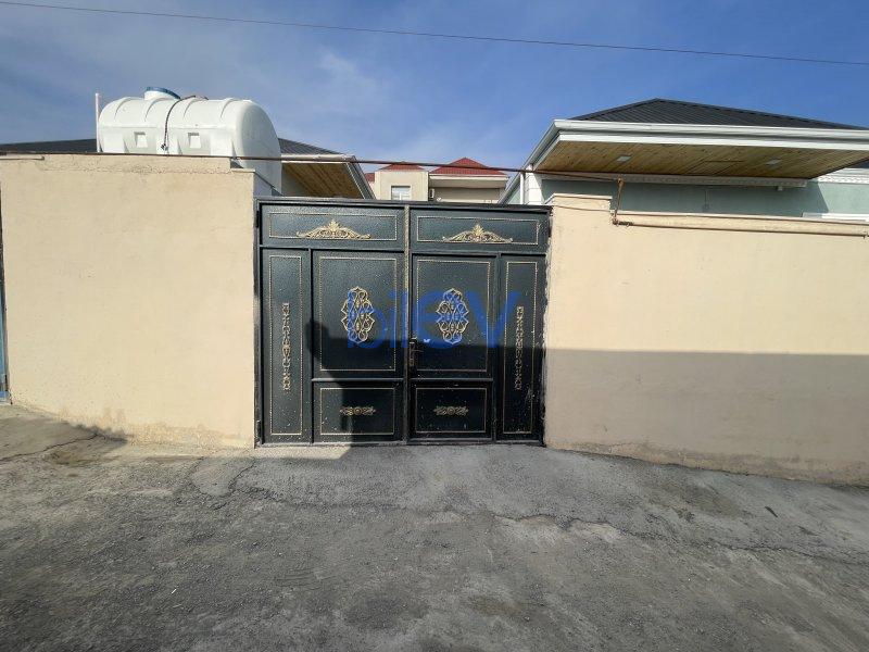Satılır 5 otaqlı Həyət evi  250m², Bakı