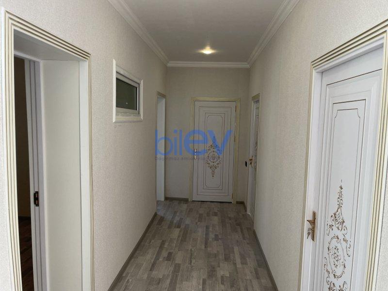 Satılır 5 otaqlı Həyət evi  250m², Bakı