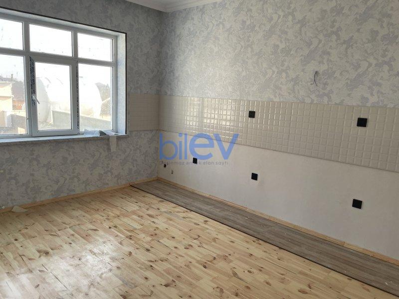 Satılır 4 otaqlı Həyət evi  250m², Bakı