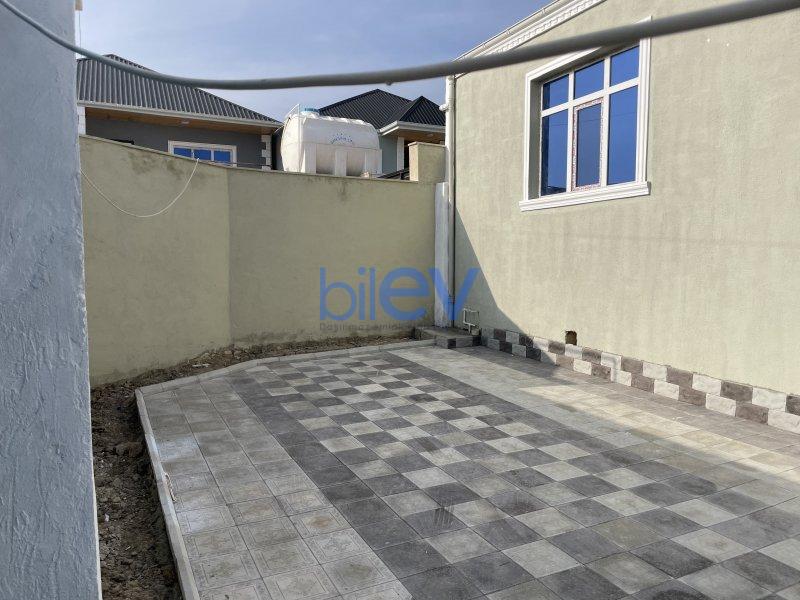 Satılır 4 otaqlı Həyət evi  200m², Bakı