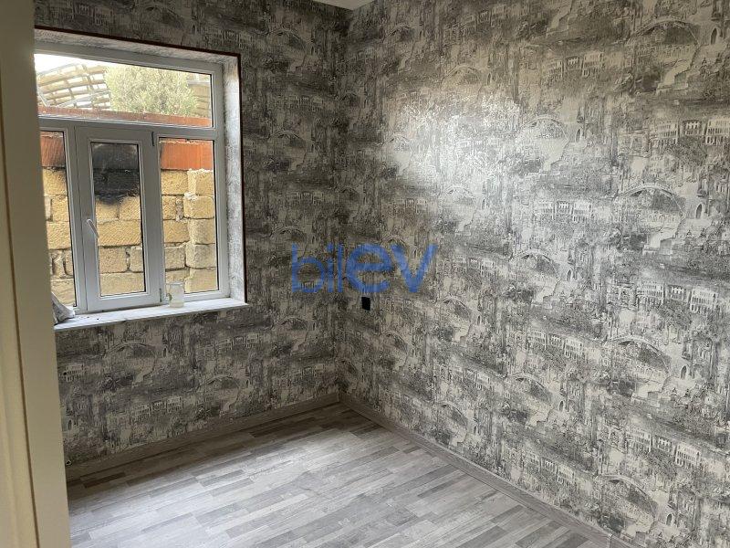Satılır 4 otaqlı Həyət evi  200m², Bakı