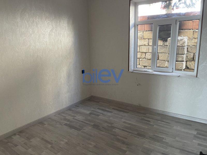 Satılır 4 otaqlı Həyət evi  200m², Bakı
