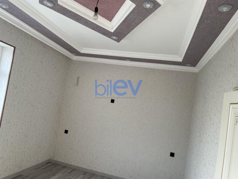Satılır 4 otaqlı Həyət evi  200m², Bakı