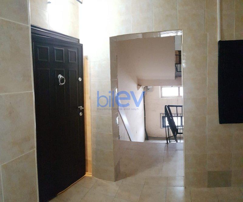 Satılır 3 otaqlı Köhnə Tikili  80m², Bakı